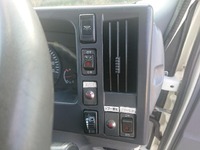 いすゞエルフ冷凍車（冷蔵車）小型（2t・3t）[写真18]