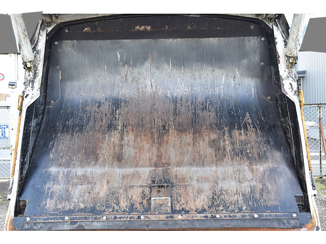 日野デュトロパッカー車（塵芥車）小型（2t・3t）[写真16]