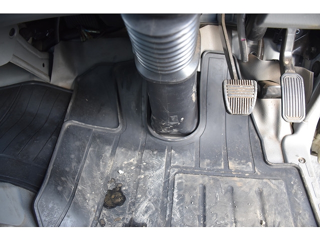 日野デュトロパッカー車（塵芥車）小型（2t・3t）[写真28]