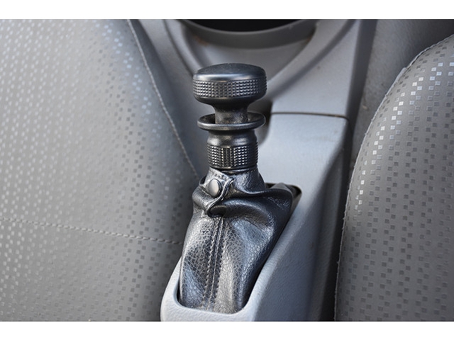 日野デュトロパッカー車（塵芥車）小型（2t・3t）[写真36]