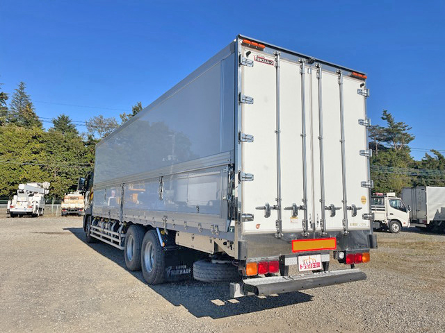 三菱ふそうスーパーグレート冷蔵冷凍ウイング大型（10t）[写真04]