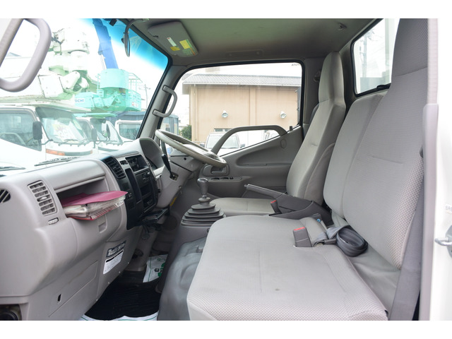 トヨタダイナ平ボディ小型（2t・3t）[写真31]