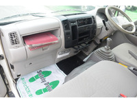 トヨタダイナ平ボディ小型（2t・3t）[写真36]