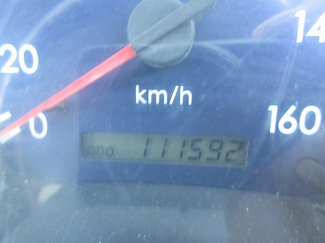 三菱ふそうキャンターアルミバン小型（2t・3t）[写真40]