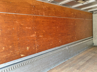 三菱ふそうファイターアルミウイング中型（4t）[写真13]