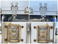 三菱ふそうファイターアルミウイング中型（4t）[写真18]