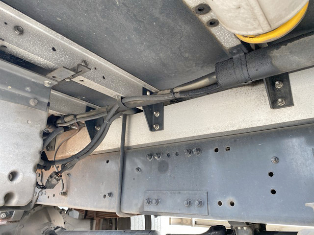 三菱ふそうファイターアルミウイング中型（4t）[写真23]