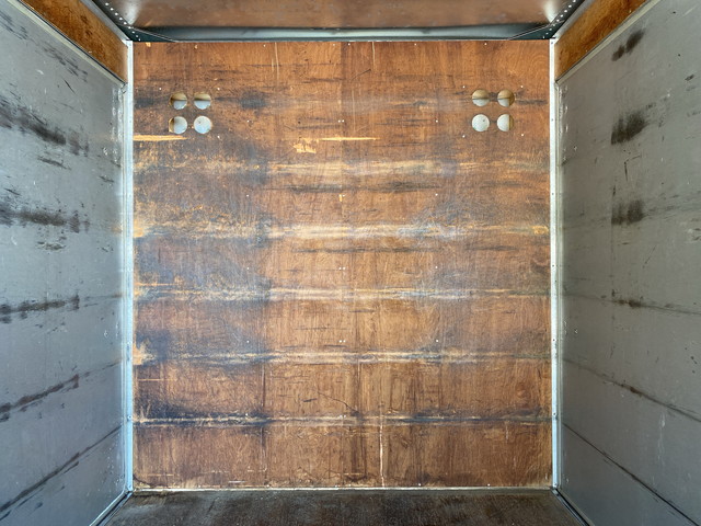 いすゞエルフアルミバン小型（2t・3t）[写真12]