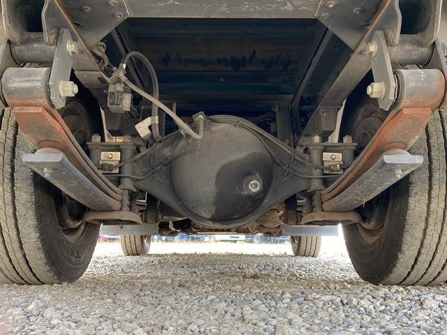 いすゞエルフアルミバン小型（2t・3t）[写真20]