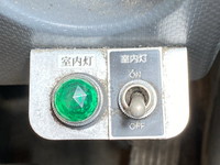 いすゞエルフアルミバン小型（2t・3t）[写真35]