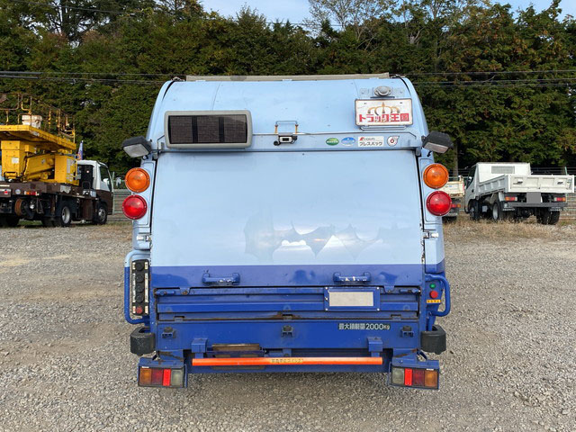 三菱ふそうキャンターパッカー車（塵芥車）小型（2t・3t）[写真10]