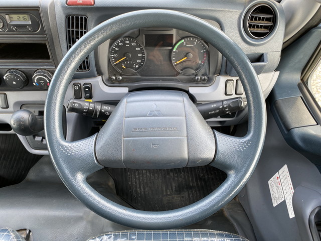 三菱ふそうキャンターパッカー車（塵芥車）小型（2t・3t）[写真33]