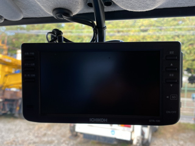 三菱ふそうキャンターパッカー車（塵芥車）小型（2t・3t）[写真38]