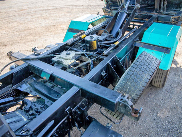 いすゞエルフ三転ダンプ小型（2t・3t）[写真10]