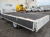 三菱ふそうキャンター平ボディ小型（2t・3t）[写真10]