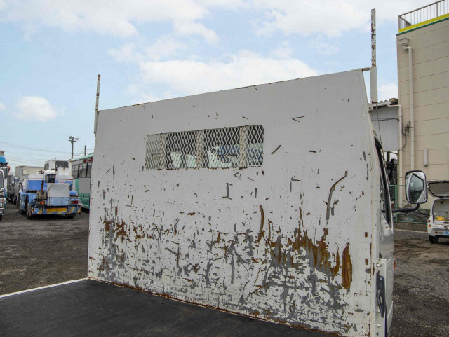 三菱ふそうキャンター平ボディ小型（2t・3t）[写真11]