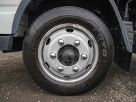 三菱ふそうキャンター平ボディ小型（2t・3t）[写真16]