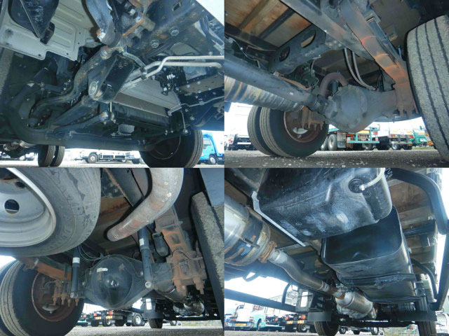 三菱ふそうキャンター平ボディ小型（2t・3t）[写真19]