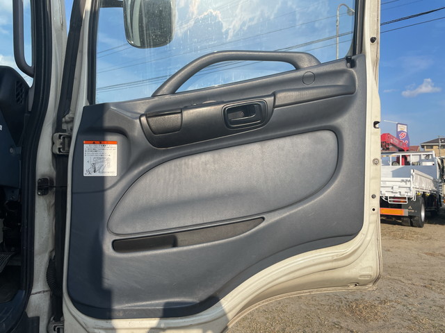 日野レンジャーアルミブロック中型（4t）[写真26]