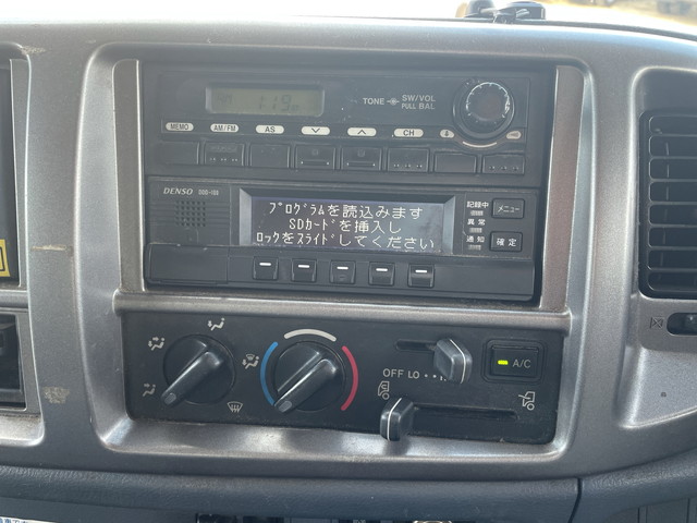 日野レンジャーアルミブロック中型（4t）[写真36]