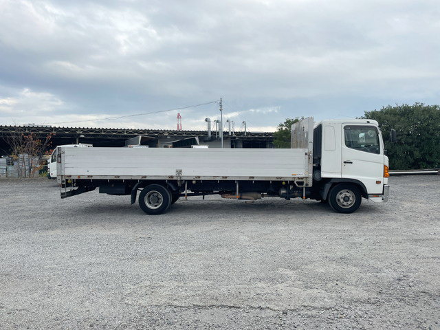 日野レンジャーアルミブロック中型（4t）[写真06]