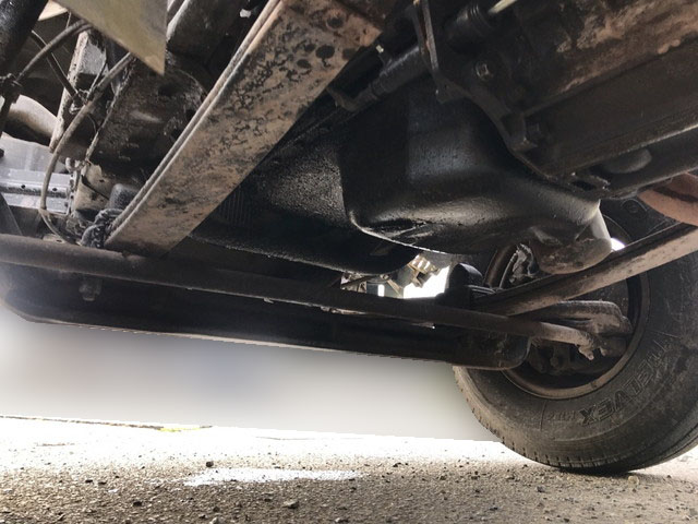 三菱ふそうキャンターダンプ・クレーン付小型（2t・3t）[写真16]