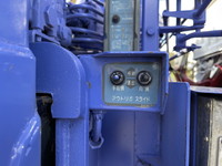 いすゞフォワードセルフクレーン4段増トン（6t・8t）[写真22]