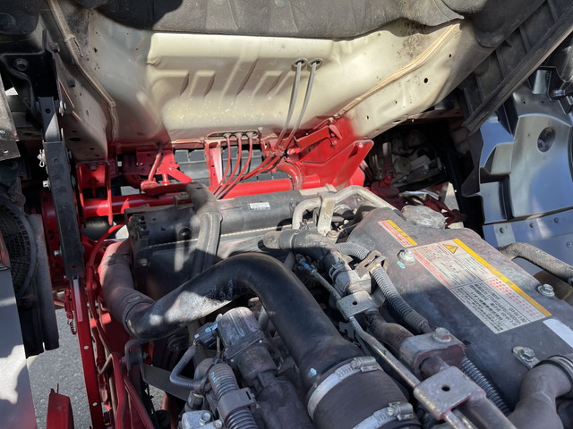 いすゞフォワードセルフクレーン4段増トン（6t・8t）[写真28]