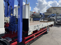 いすゞフォワードセルフクレーン4段増トン（6t・8t）[写真07]