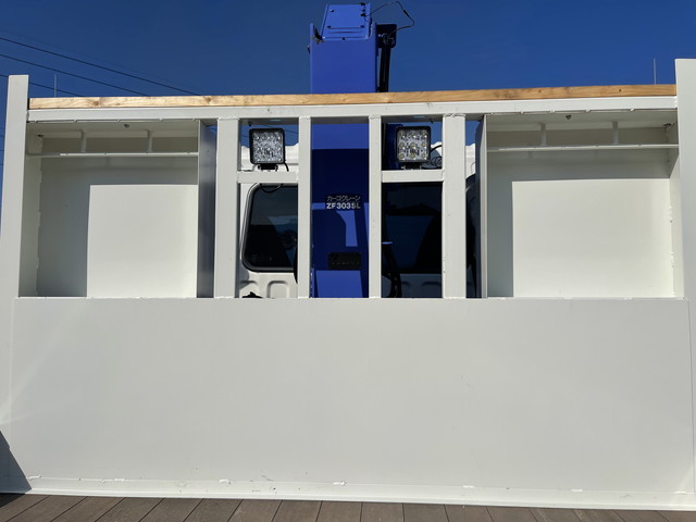 三菱ふそうファイターセルフクレーン3段増トン（6t・8t）[写真17]