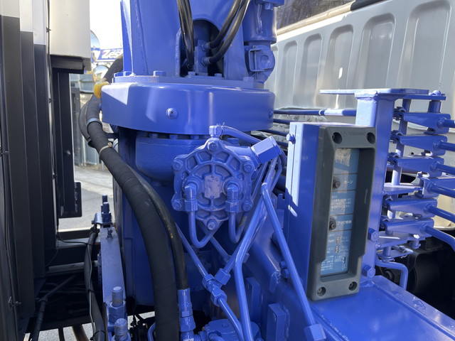 三菱ふそうファイターセルフクレーン3段増トン（6t・8t）[写真20]