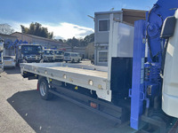 三菱ふそうファイターセルフクレーン3段増トン（6t・8t）[写真07]