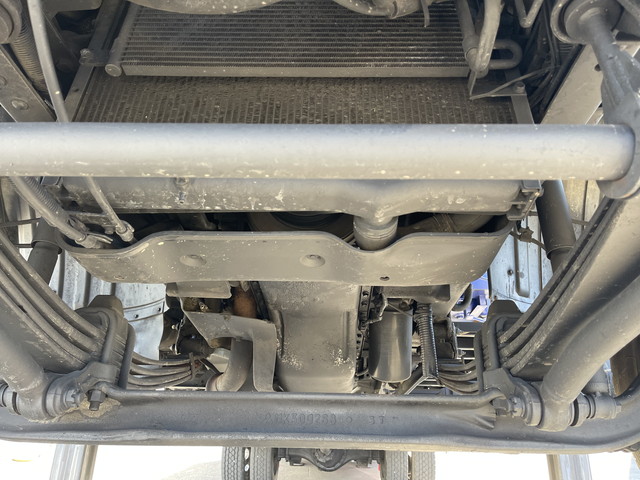 三菱ふそうファイターセルフクレーン3段増トン（6t・8t）[写真09]