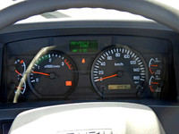 いすゞフォワード平ボディ中型（4t）[写真12]