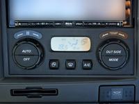 いすゞフォワード平ボディ中型（4t）[写真17]