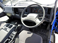 いすゞフォワード平ボディ中型（4t）[写真23]