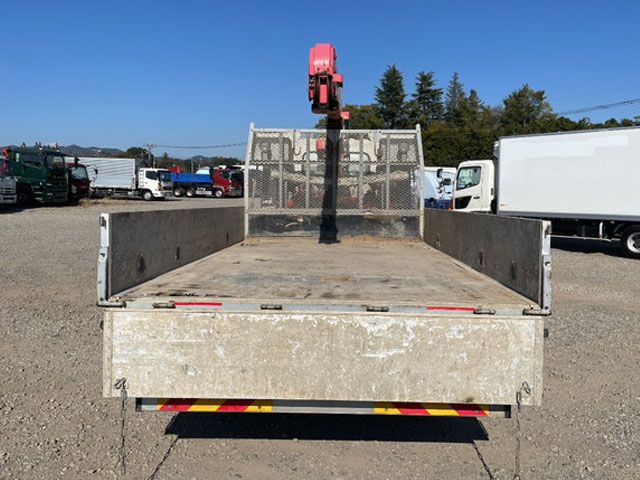 いすゞエルフユニック3段小型（2t・3t）[写真11]