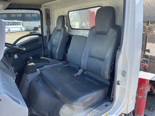 いすゞエルフユニック3段小型（2t・3t）[写真34]