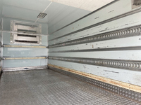 日野レンジャー冷凍車（冷蔵車）中型（4t）[写真11]