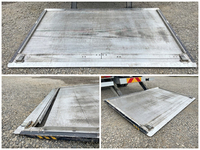 日野レンジャー冷凍車（冷蔵車）中型（4t）[写真15]