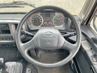 日野レンジャー冷凍車（冷蔵車）中型（4t）[写真36]