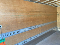 トヨタダイナアルミバン小型（2t・3t）[写真12]