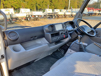 トヨタダイナアルミバン小型（2t・3t）[写真31]