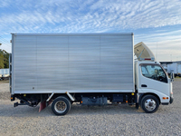 トヨタダイナアルミバン小型（2t・3t）[写真06]