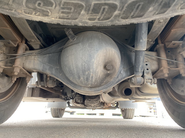 UDトラックスアトラス高所作業車小型（2t・3t）[写真22]