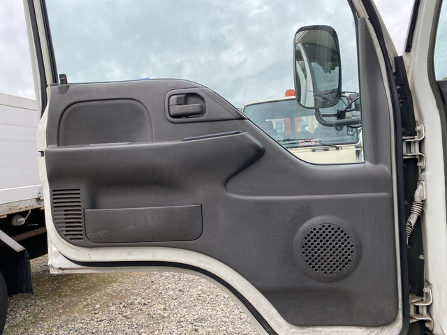 UDトラックスアトラス高所作業車小型（2t・3t）[写真27]