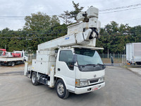 UDトラックスアトラス高所作業車小型（2t・3t）[写真03]