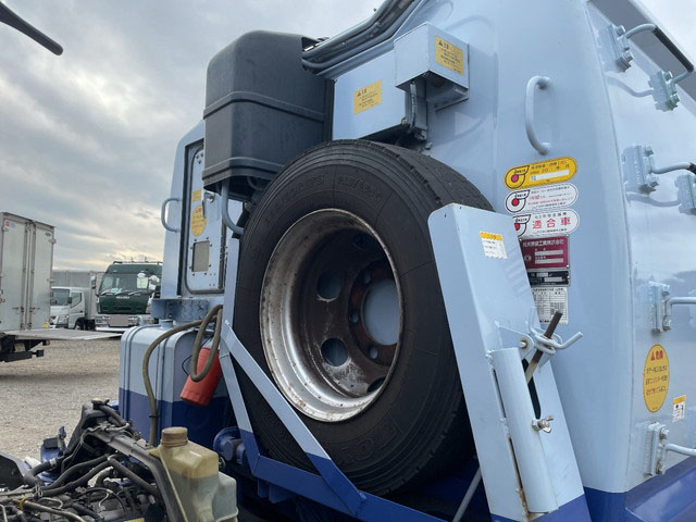 三菱ふそうキャンターパッカー車（塵芥車）小型（2t・3t）[写真17]