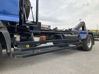 日野レンジャーマルチリフト増トン（6t・8t）[写真17]