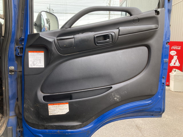 日野レンジャーマルチリフト増トン（6t・8t）[写真27]